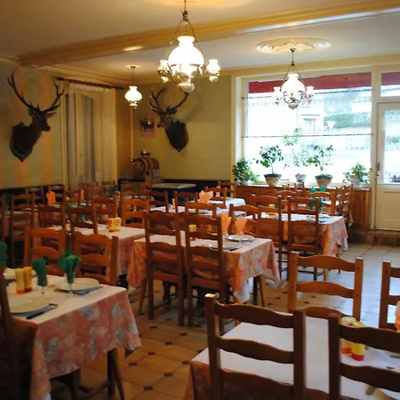 Des Voyageurs Chez Betty Hotel Neussargues en Pinatelle