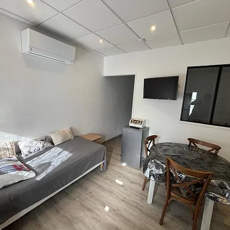 Des Voyageurs Chez Betty Hotel Neussargues en Pinatelle