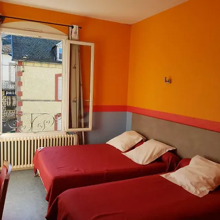 Des Voyageurs Chez Betty Hotel