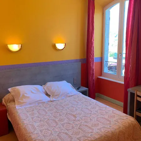 Hotel Des Voyageurs Chez Betty 2*